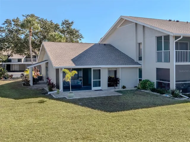 $289,000 | 1310 Pine Lake Drive, Unit 10, Venice, FL 34285
