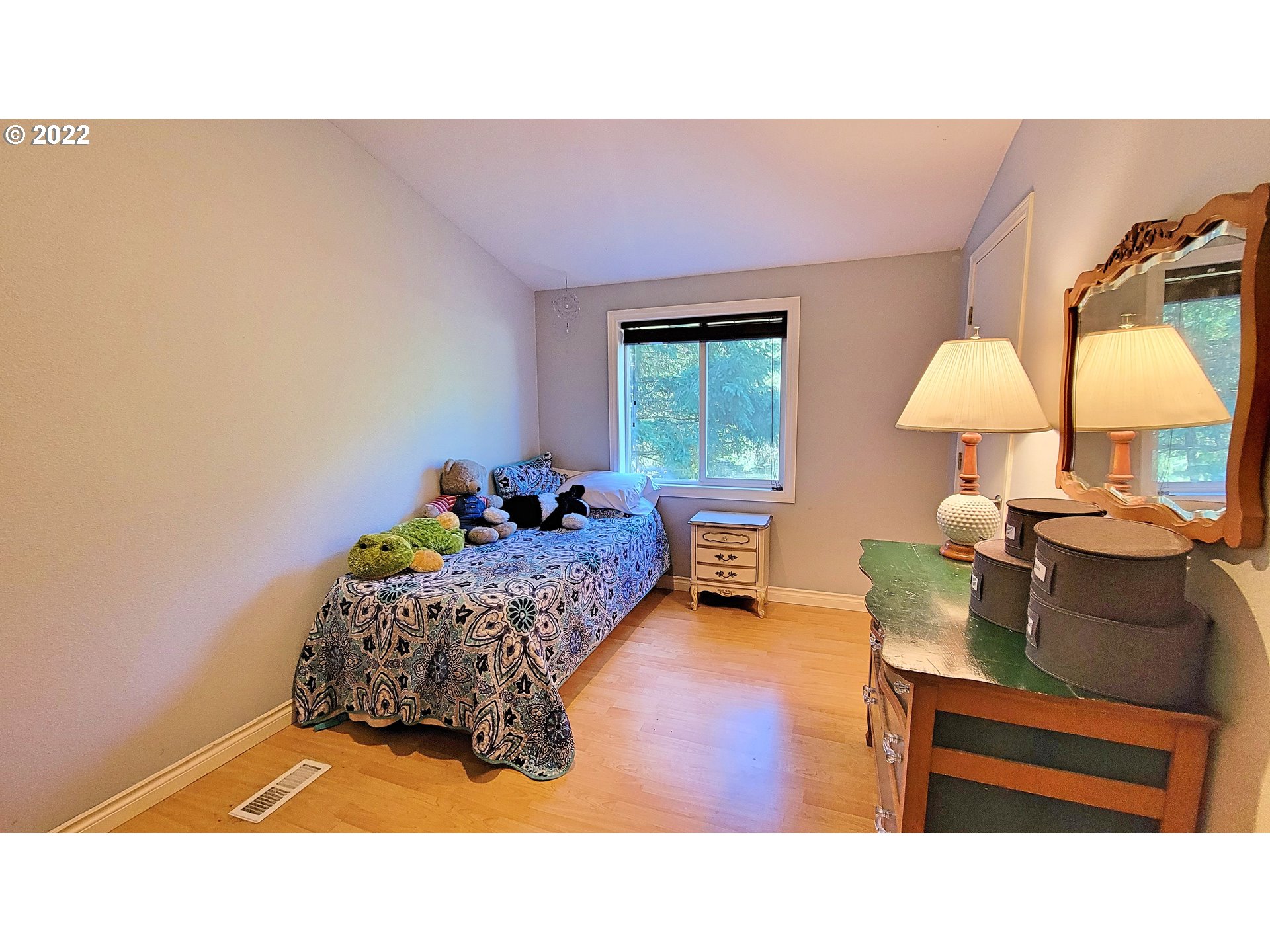 40180 Log Creek Road Marcola, OR 97454 - Photo 10 of 26 Gallery Image 10