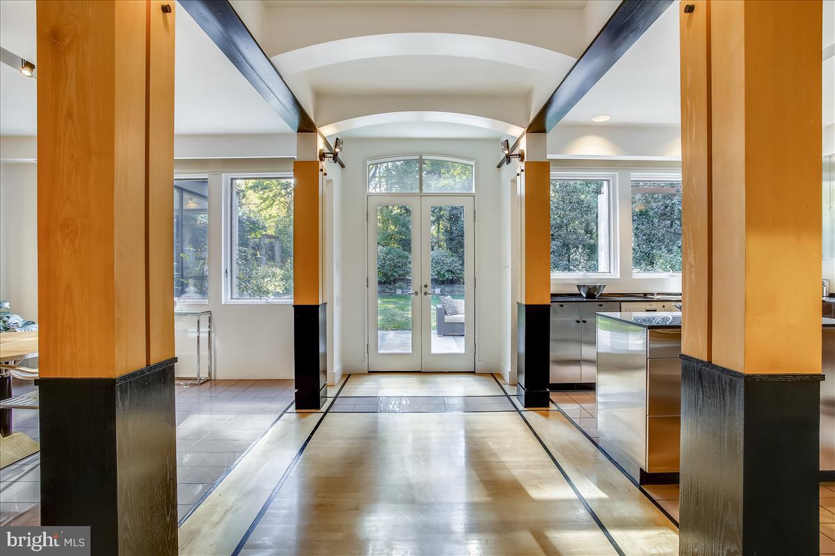 3926 Military Road Northwest Washington, DC 20015 - Photo 35 of 139