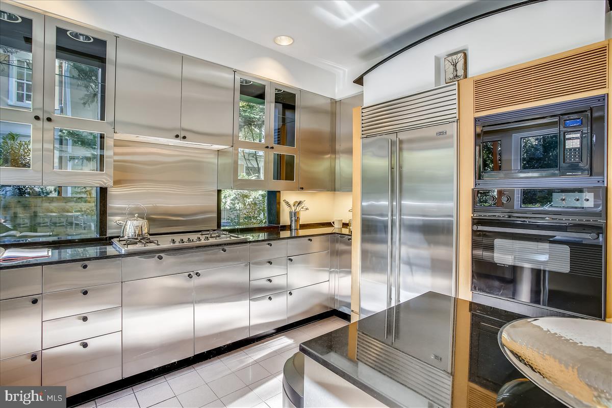 3926 Military Road Northwest Washington, DC 20015 - Photo 53 of 139