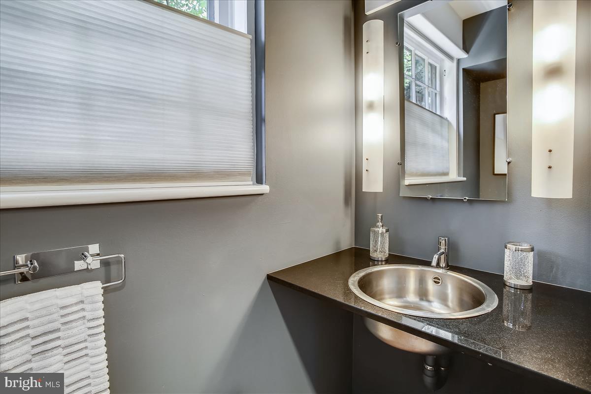 3926 Military Road Northwest Washington, DC 20015 - Photo 72 of 139