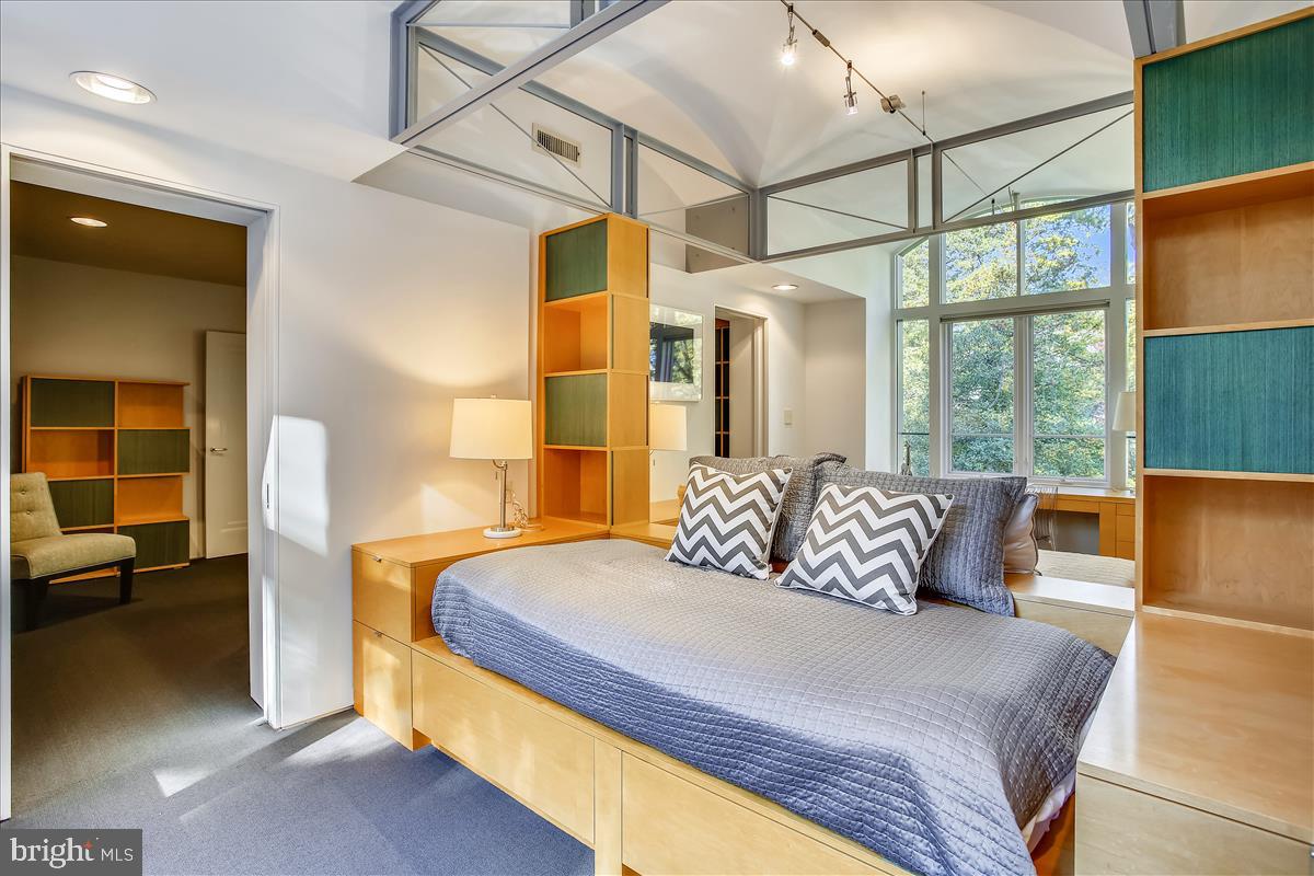 3926 Military Road Northwest Washington, DC 20015 - Photo 86 of 139