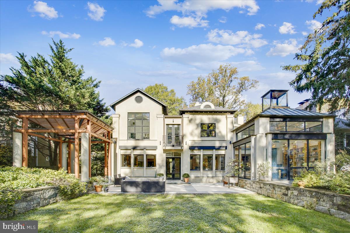 3926 Military Road Northwest Washington, DC 20015 - Photo 9 of 139