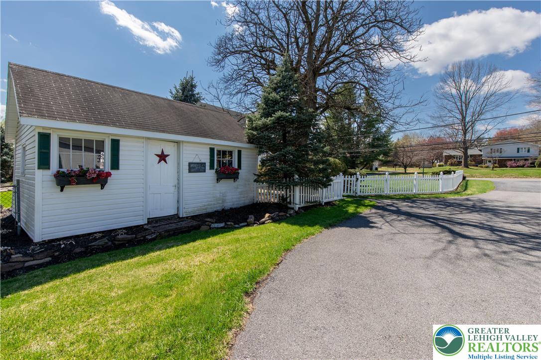 4006 Hecktown Road Bethlehem, PA 18020 - Photo 76 of 100