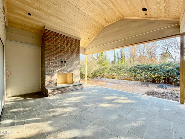 $3,495,000 | 6832 Greystone Drive, Raleigh, NC 27615