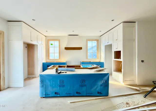 $3,495,000 | 6832 Greystone Drive, Raleigh, NC 27615