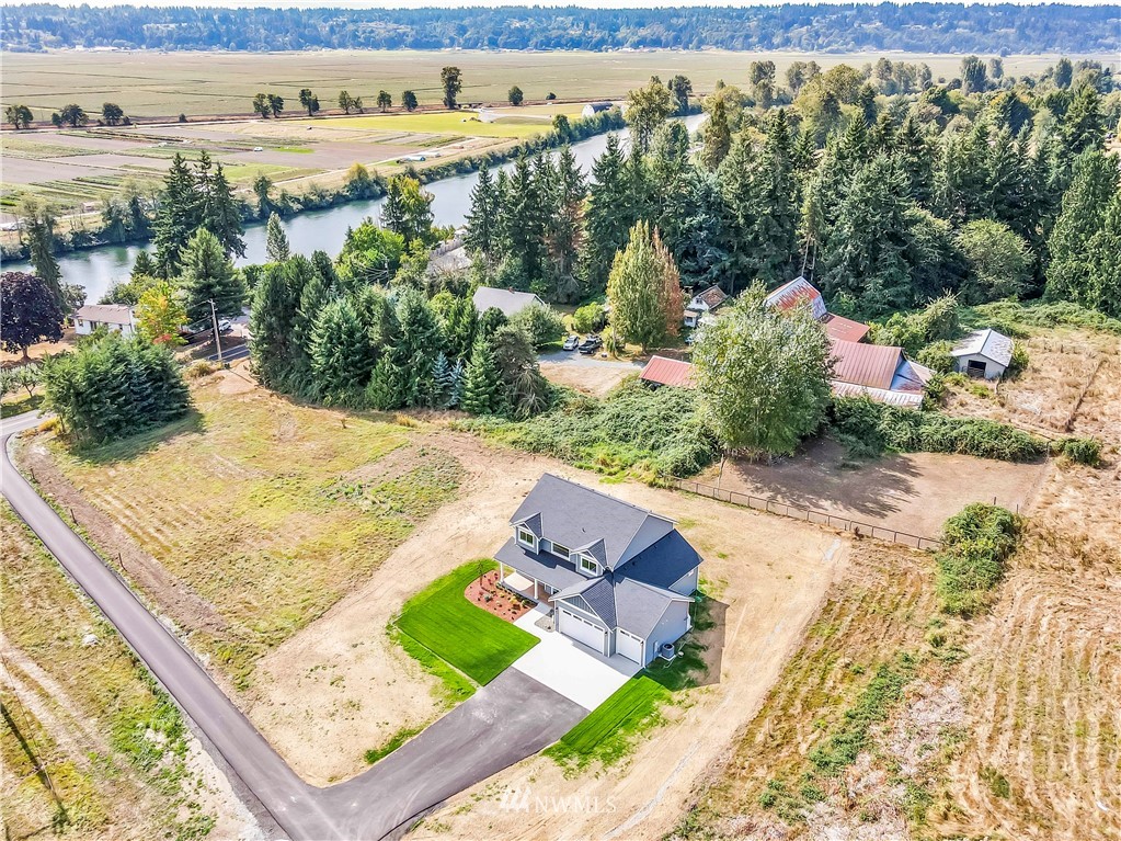 7121 Riverview Road Snohomish, WA 98290 - Photo 2 of 26 Gallery Image 2