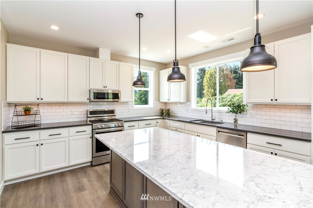 7121 Riverview Road Snohomish, WA 98290 - Photo 13 of 26 Gallery Image 13