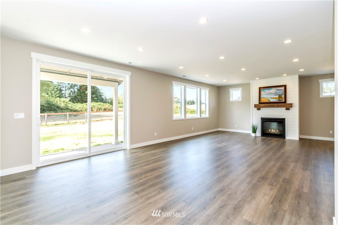 7121 Riverview Road Snohomish, WA 98290 - Photo 9 of 26 Gallery Image 9