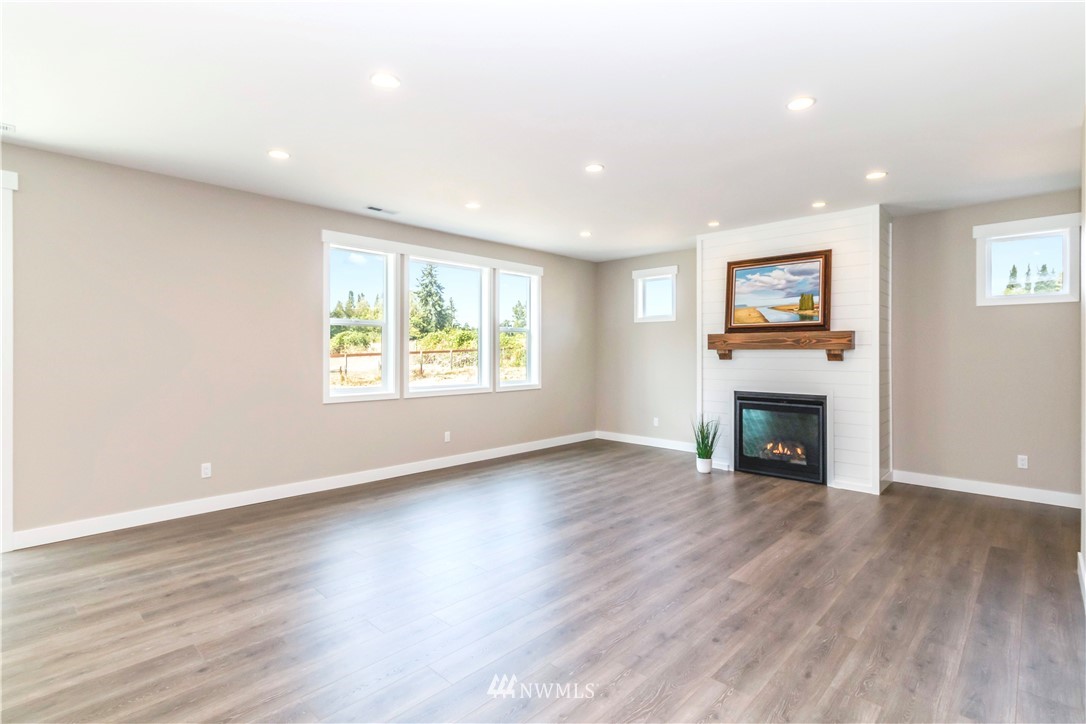 7121 Riverview Road Snohomish, WA 98290 - Photo 10 of 26 Gallery Image 10