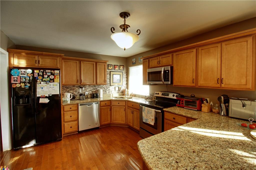 Countryside Drive Pittsburg, KS 66762 - Photo 9 of 20