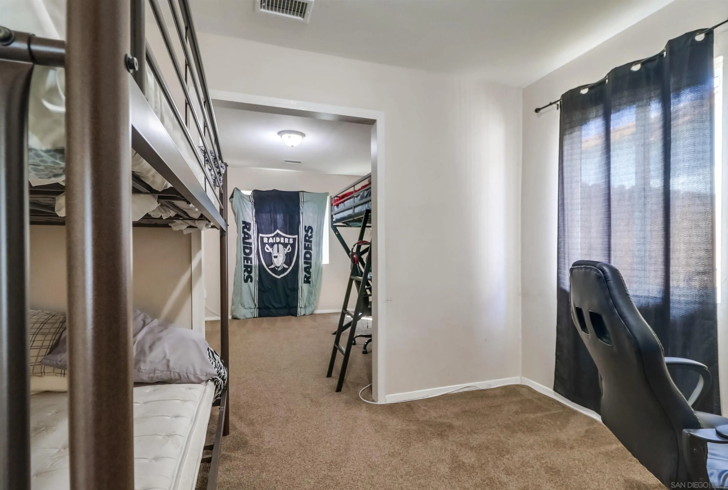 842 Broadview Street Spring Valley, CA 91977 - Photo 14 of 21 Gallery Image 14