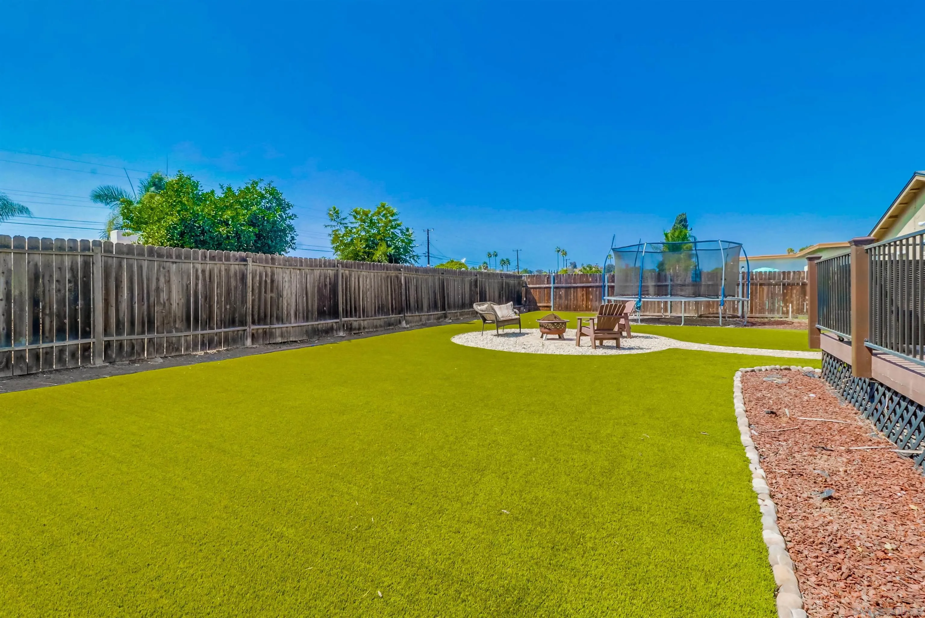 842 Broadview Street Spring Valley, CA 91977 - Photo 2 of 21 Gallery Image 2