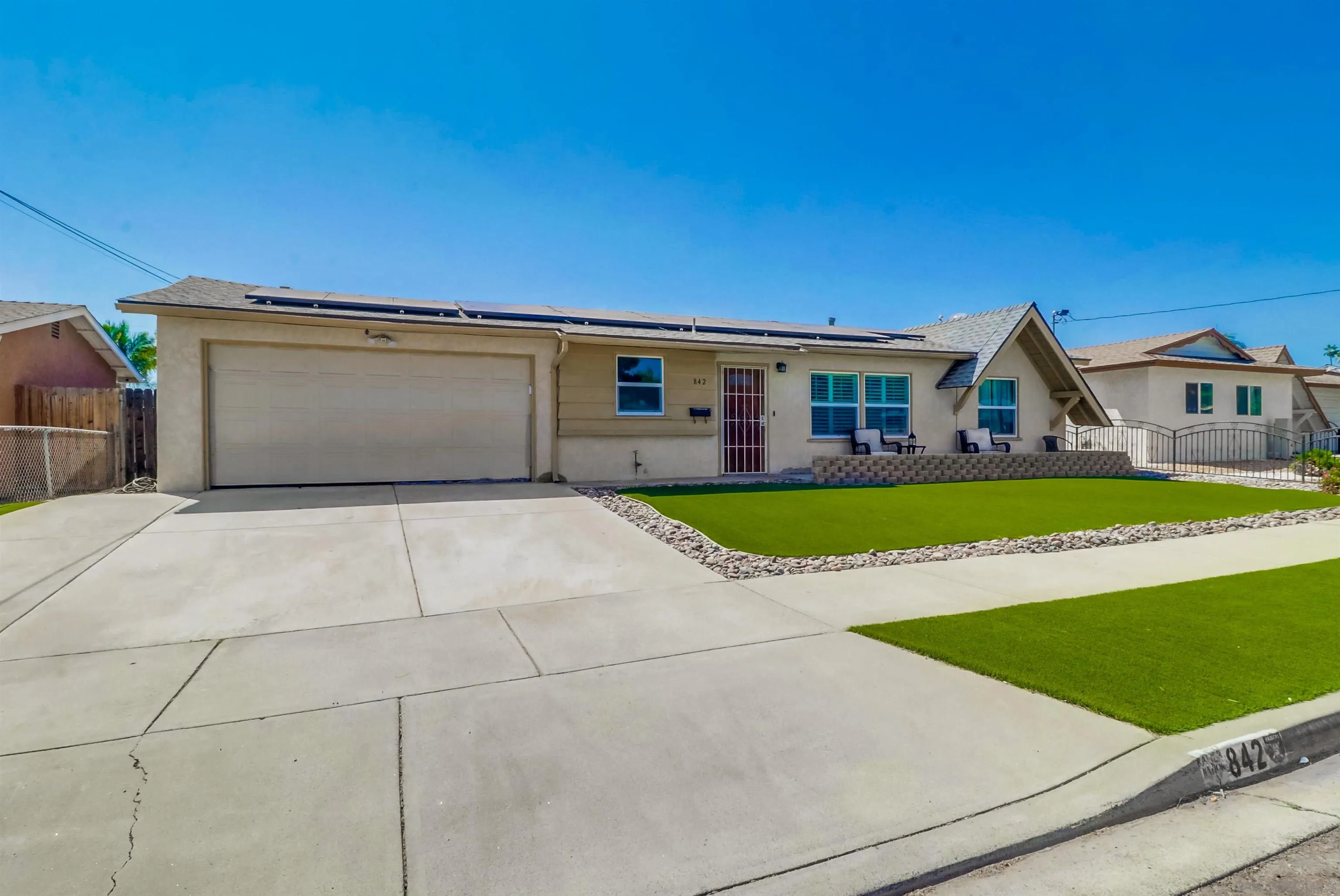 842 Broadview Street Spring Valley, CA 91977 - Photo 3 of 21 Gallery Image 3