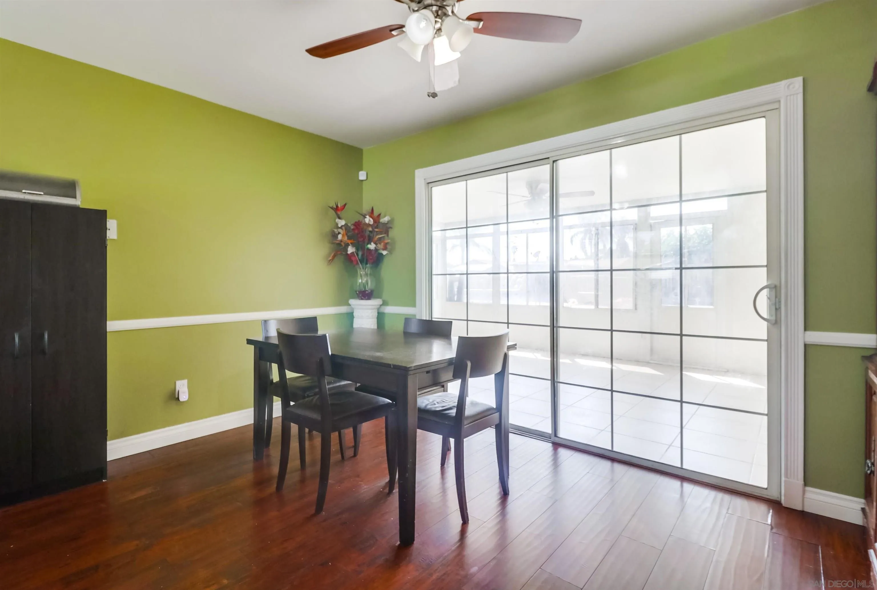 842 Broadview Street Spring Valley, CA 91977 - Photo 4 of 21 Gallery Image 4