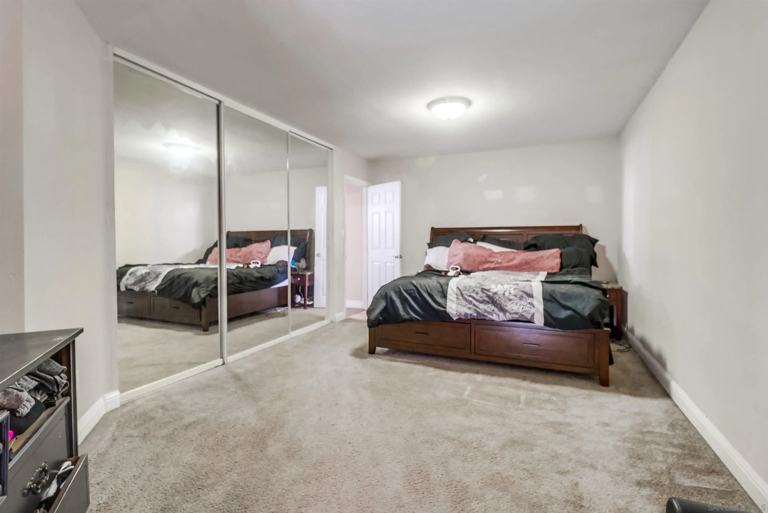 842 Broadview Street Spring Valley, CA 91977 - Photo 8 of 21 Gallery Image 8