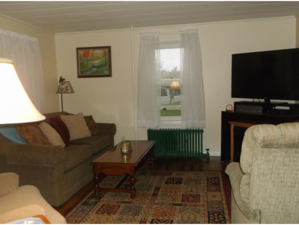 114 Gore Road Bennington, VT 05201 - Photo 6 of 34