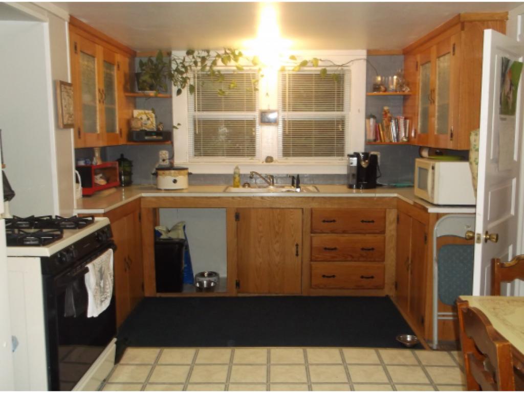 114 Gore Road Bennington, VT 05201 - Photo 10 of 34