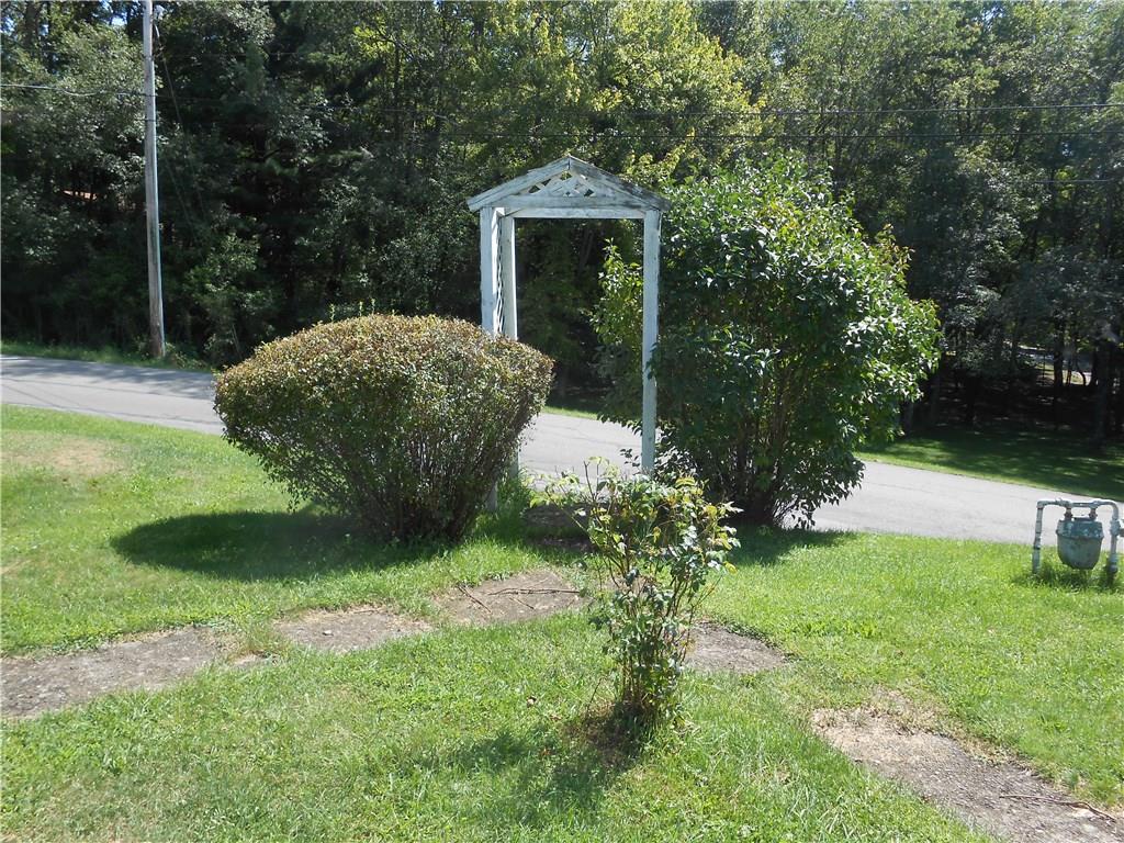 117 Becker Road Butler, PA 16002 - Photo 22 of 23 Landscape feature