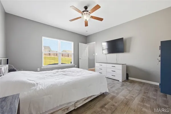 $345,000 | 1631 St Charles Drive, Hillsboro, MO 63050