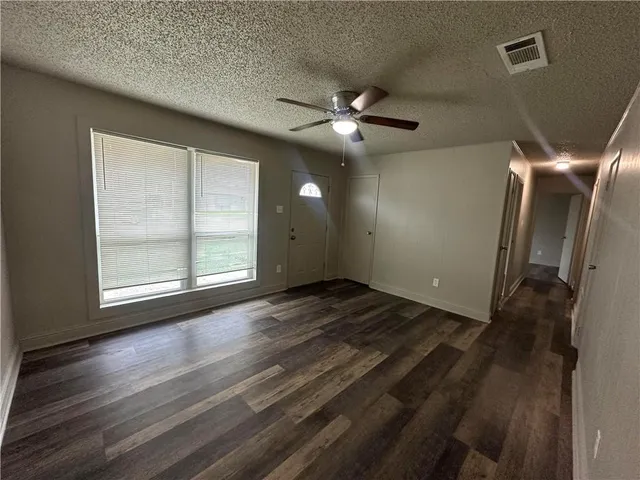 $1,550 | 145 Julia Drive, Avondale, LA 70094