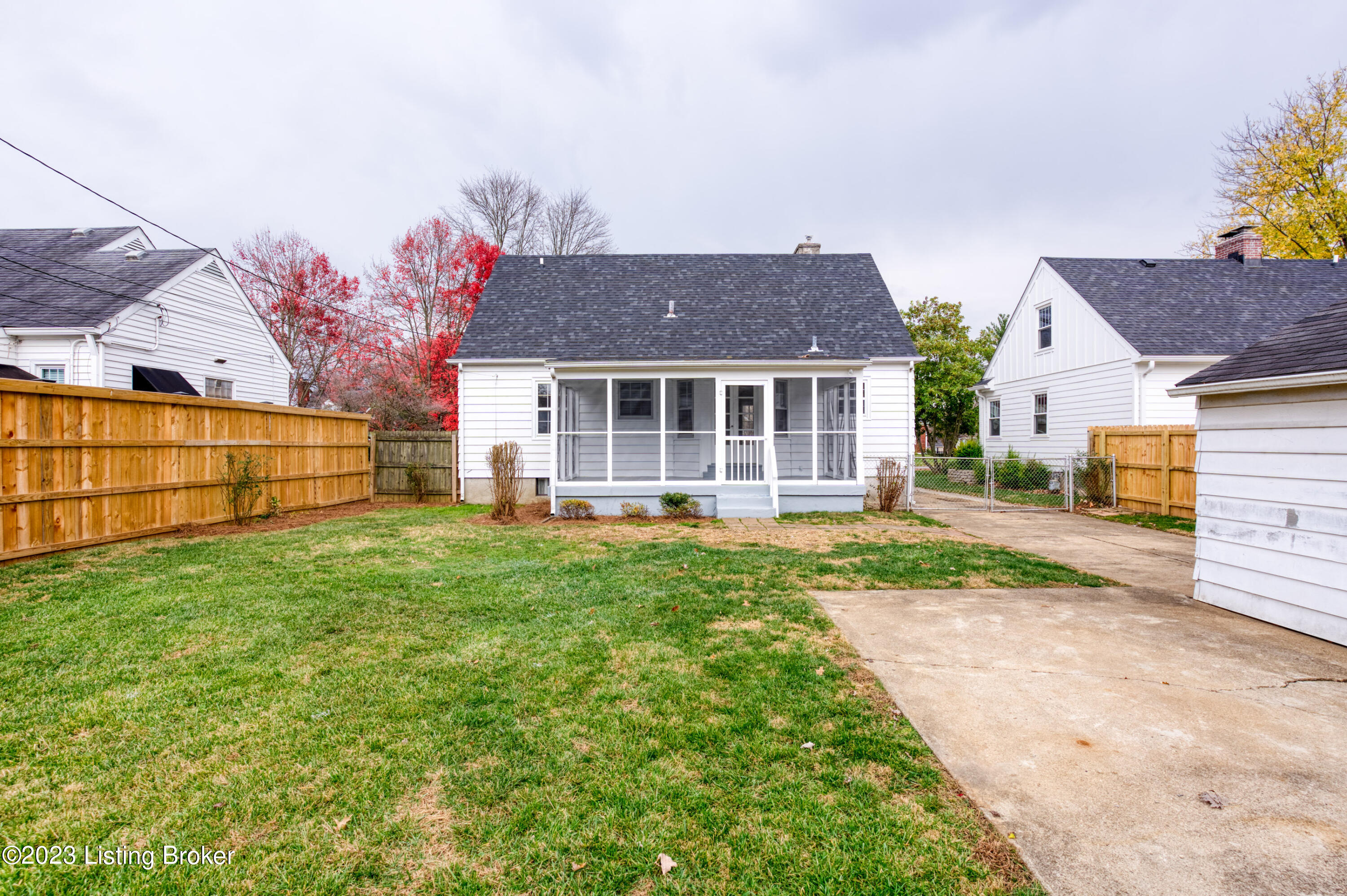 4103 Winchester Road Louisville, KY 40207 - Photo 40 of 40 043 - 20231120 00092