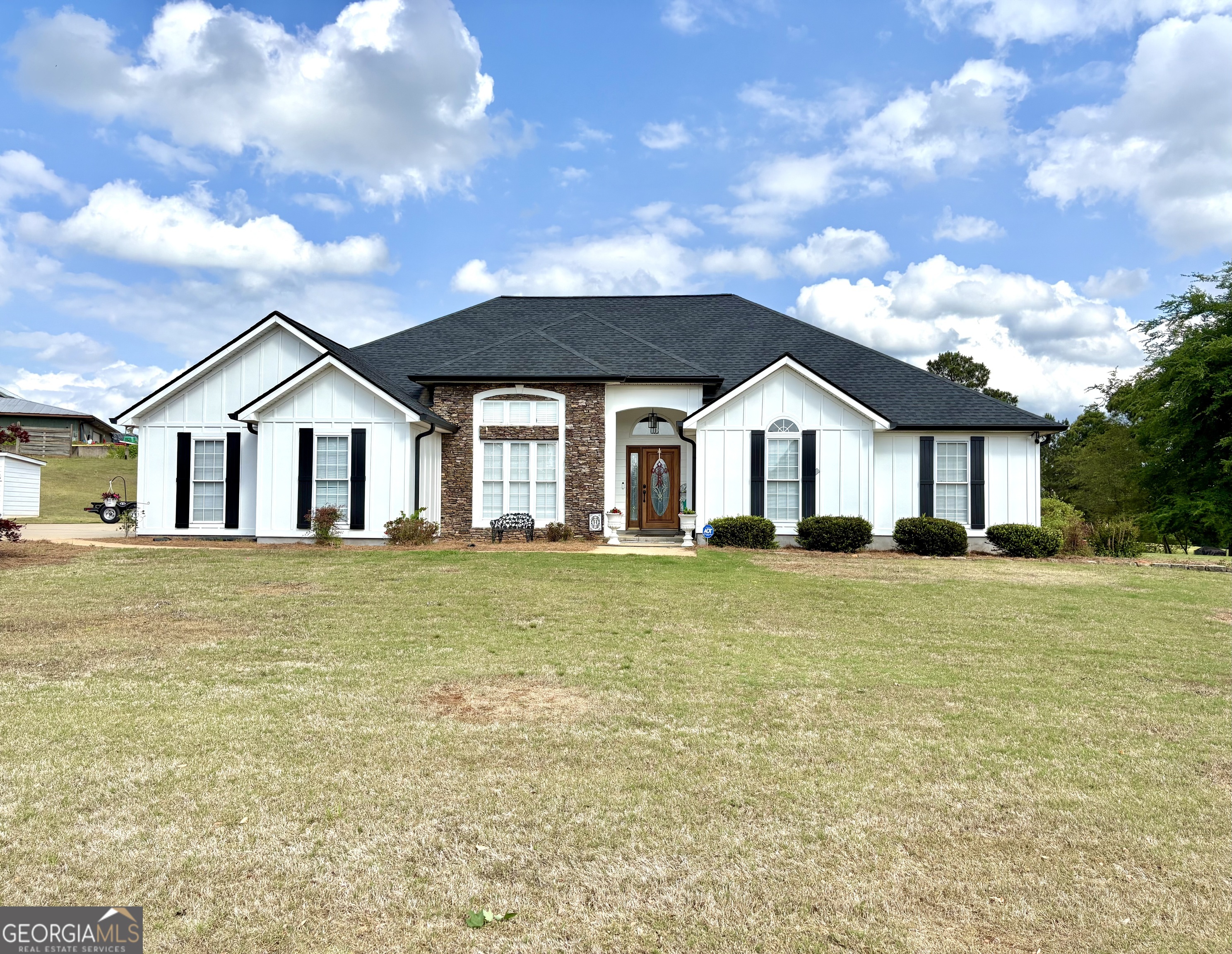 102 Troon Way LaGrange, GA 30241 - Photo 1 of 36