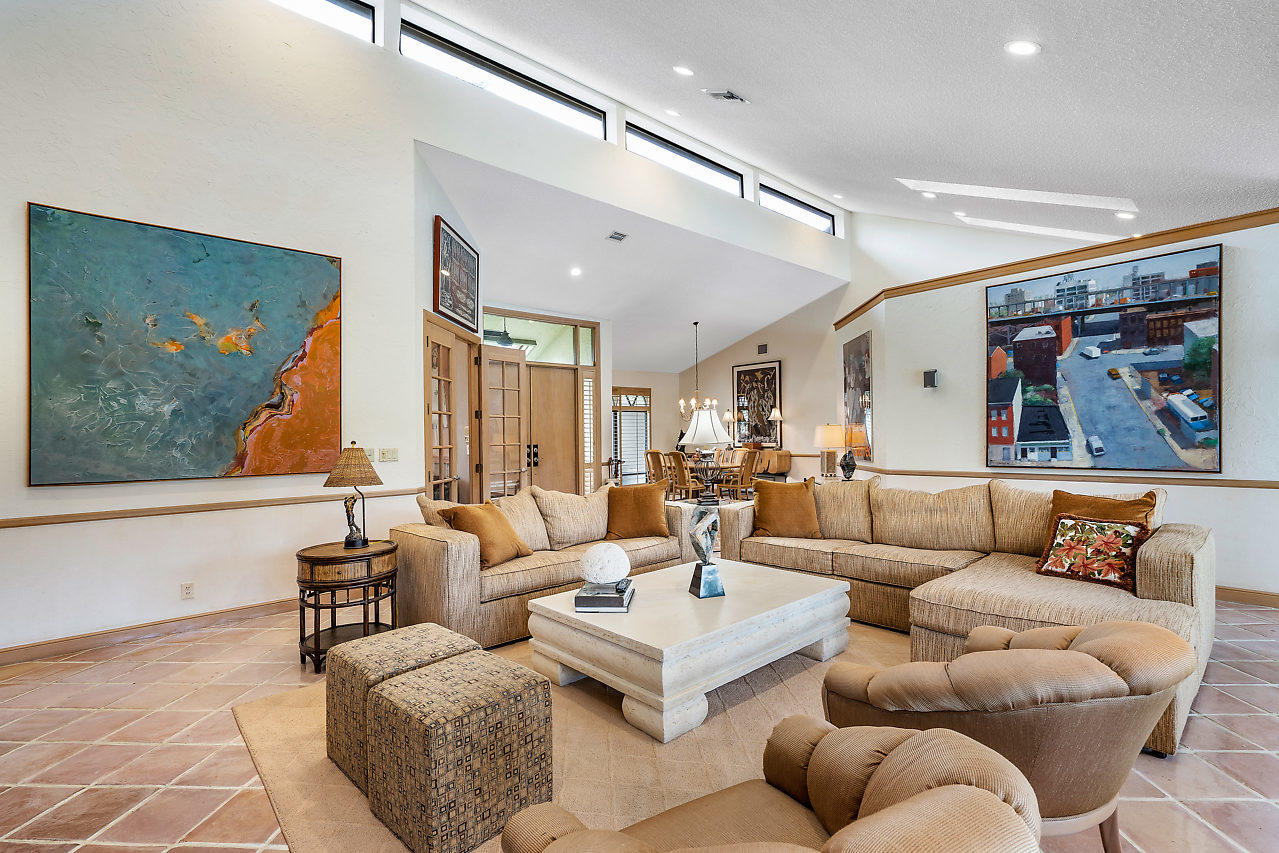 2251 Northwest 59th Street Boca Raton, FL 33496 - Photo 7 of 48 011-2251NW59thStreet-BocaRaton-FL-small