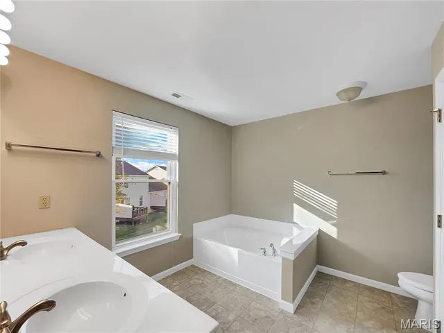 $434,000 | 276 Greenshire Lane, Dardenne Prairie, MO 63368