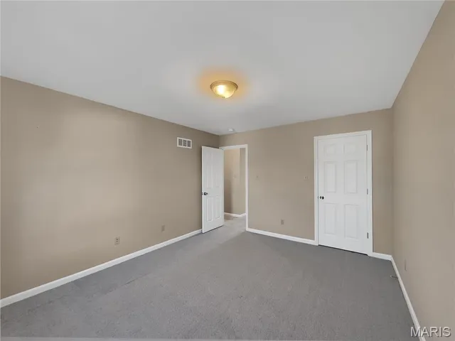 $434,000 | 276 Greenshire Lane, Dardenne Prairie, MO 63368