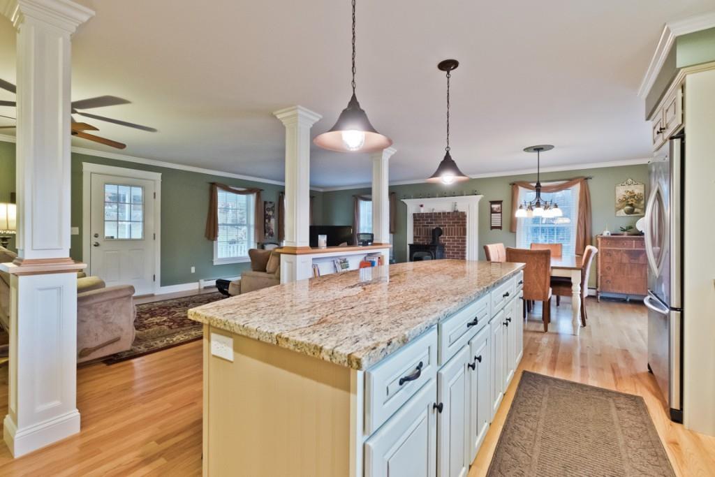 176 Hight Road Biddeford, ME 04005 - Photo 12 of 35 These cabinets have pull out drawers...