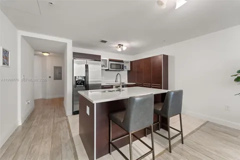 $3,000 | 1900 North Bayshore Drive, Unit 2106, Miami, FL 33132