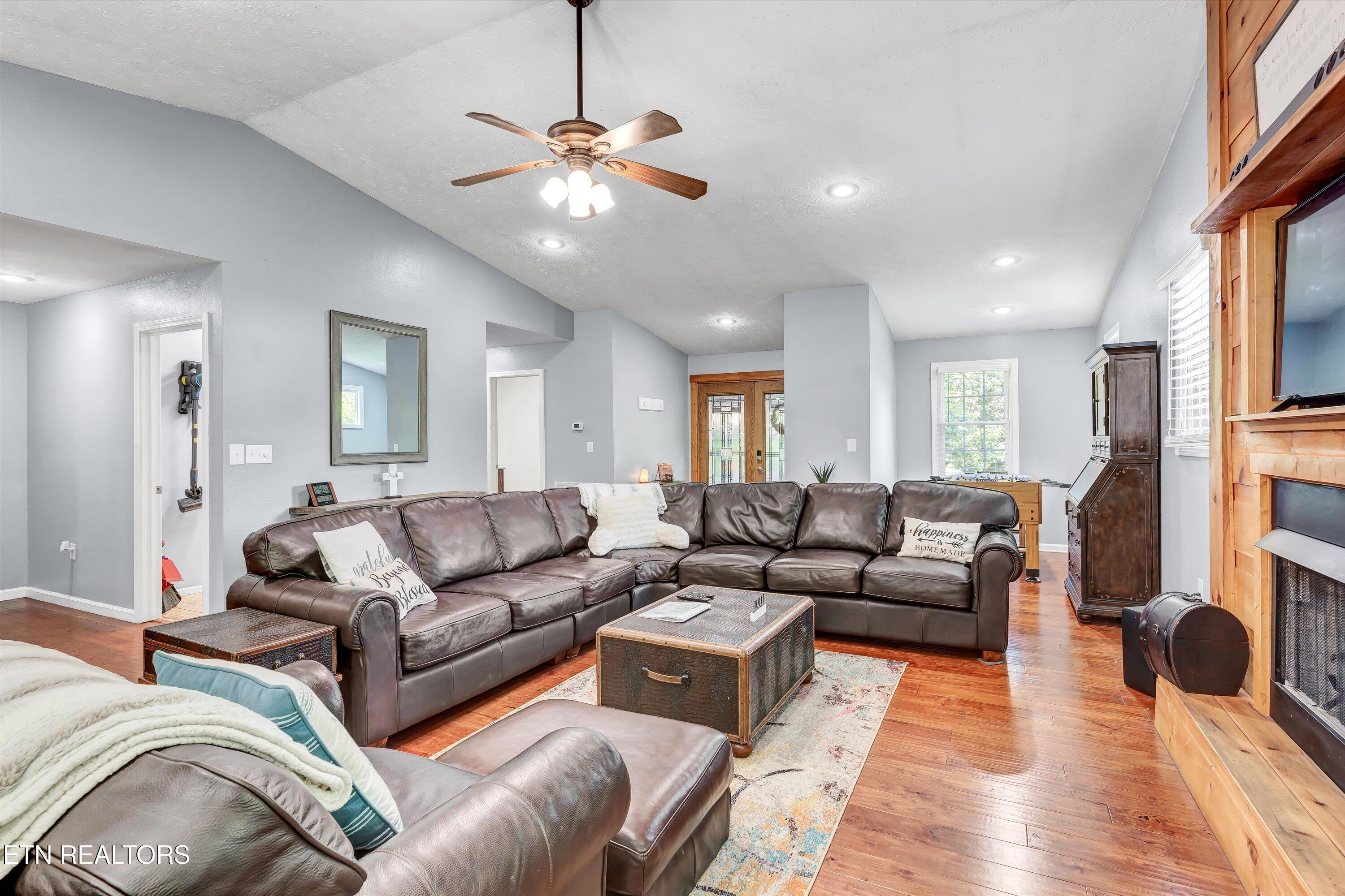 2259 Hartford Road Cosby, TN 37722 - Photo 15 of 24 07-2259 Hartford Rd-7