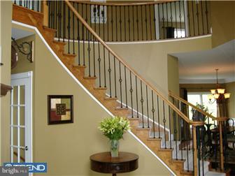 519 Colfelt Court Exton, PA 19341 - Photo 2 of 12 Foyer