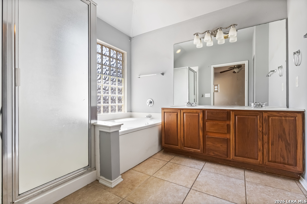 908 Rimrock Trail Schertz, TX 78154 - Photo 17 of 32 Gallery Image 17