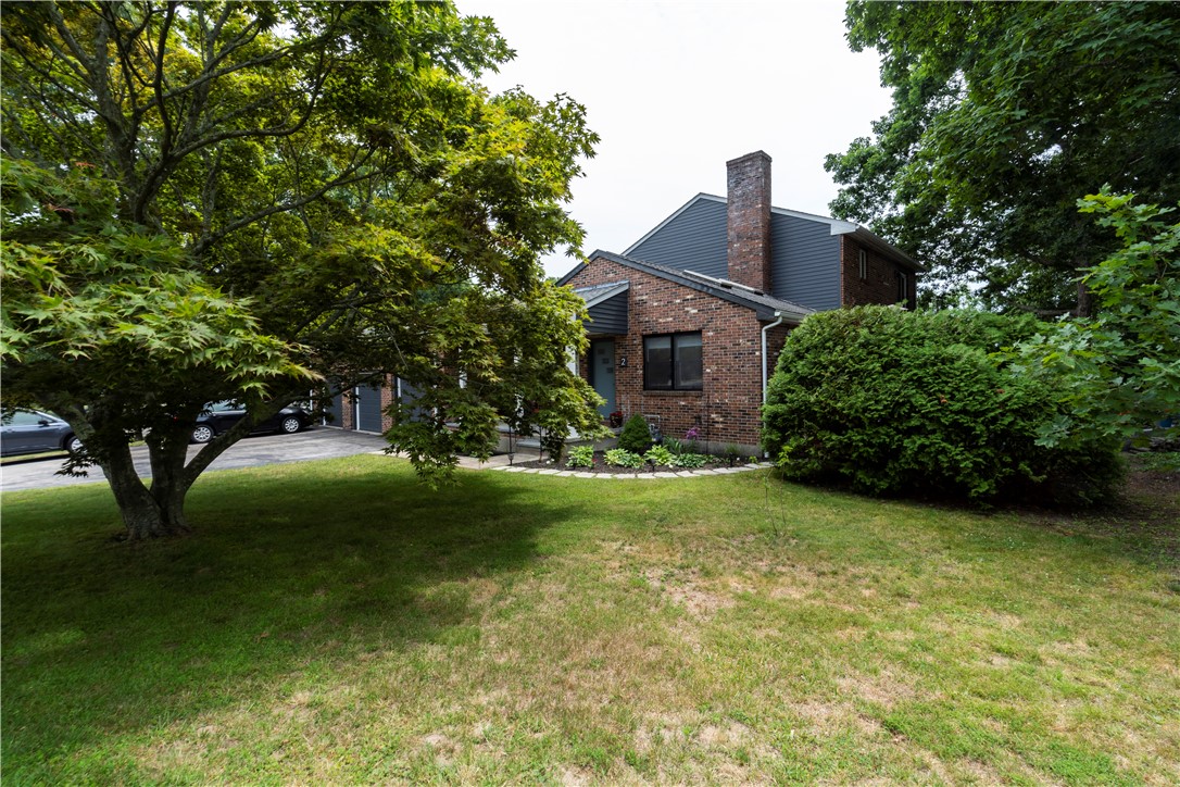 2 Seacrest Drive Westerly, RI 02891 - Photo 5 of 40