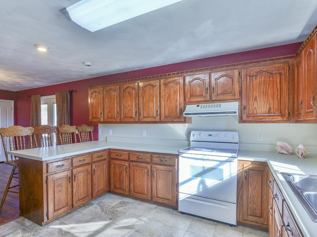 2010 Roaring Fork Road Greeneville, TN 37745 - Photo 16 of 36 Photo 16