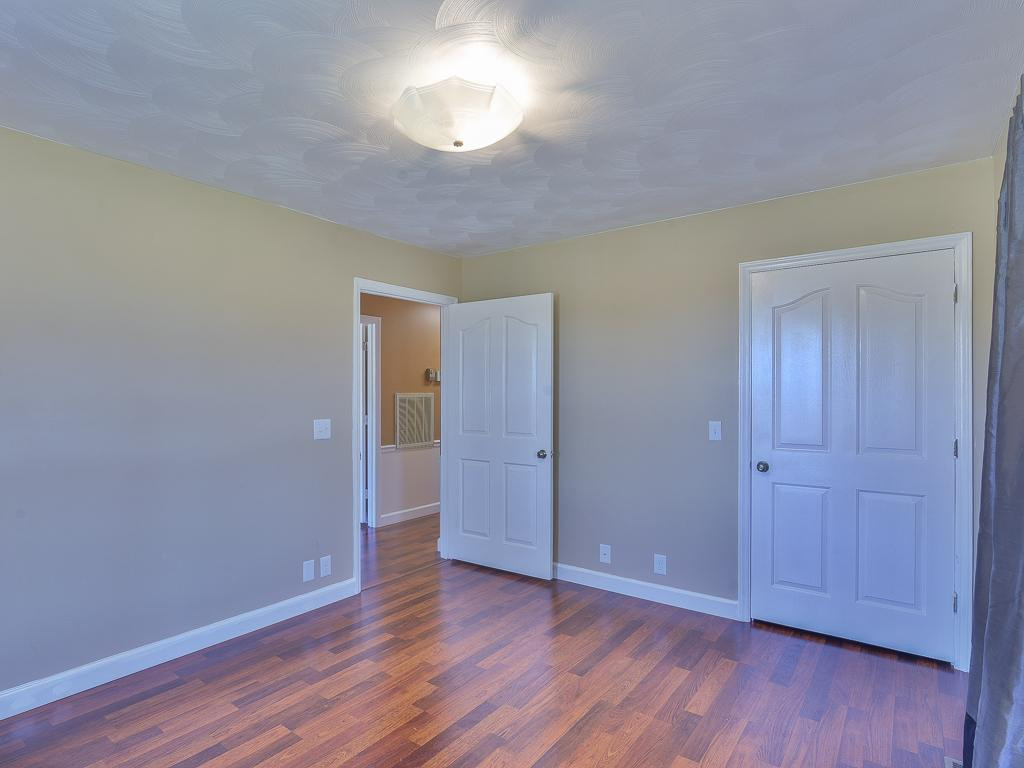 2010 Roaring Fork Road Greeneville, TN 37745 - Photo 24 of 36 Photo 24
