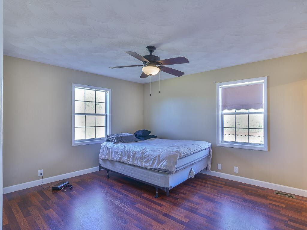 2010 Roaring Fork Road Greeneville, TN 37745 - Photo 25 of 36 Photo 25