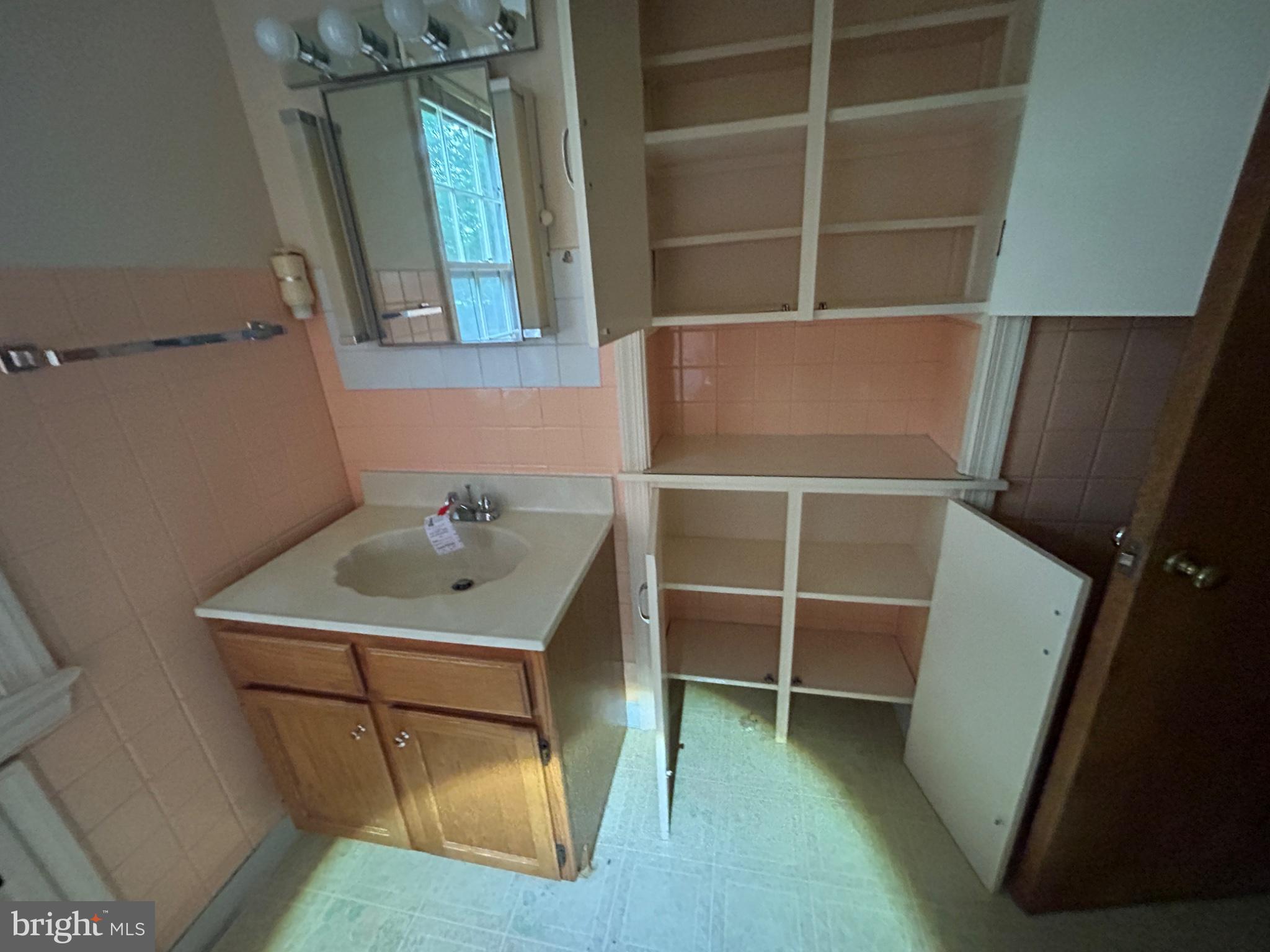 17233 Mountain View Road Emmitsburg, MD 21727 - Photo 12 of 16 Charming vintage bathroom with storage.
