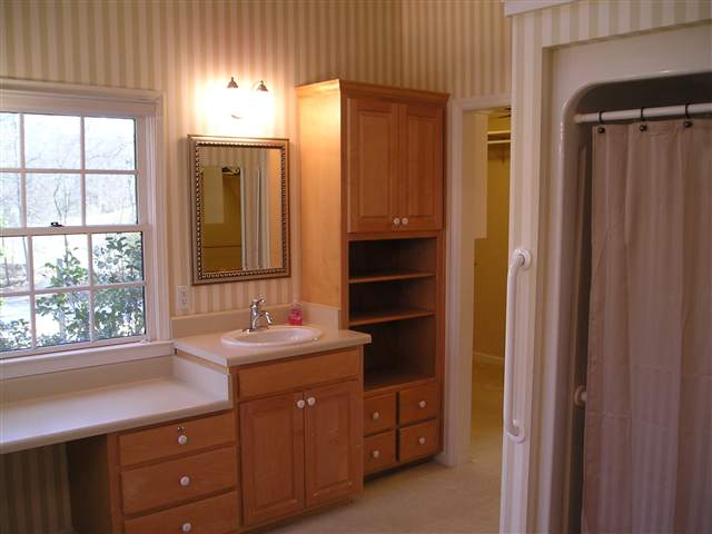 113 Ashley Road, Unit WALKING DISTANCE TO CLEMS Clemson, SC 29631 - Photo 16 of 25 Gallery Image 16
