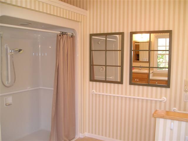 113 Ashley Road, Unit WALKING DISTANCE TO CLEMS Clemson, SC 29631 - Photo 17 of 25 Gallery Image 17