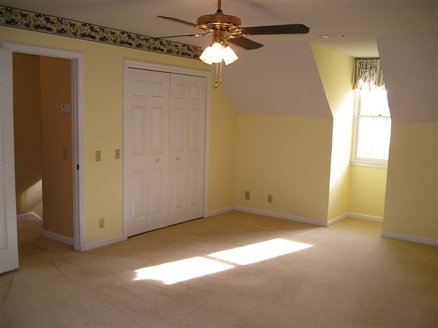 113 Ashley Road, Unit WALKING DISTANCE TO CLEMS Clemson, SC 29631 - Photo 18 of 25 Gallery Image 18