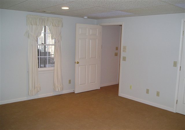 113 Ashley Road, Unit WALKING DISTANCE TO CLEMS Clemson, SC 29631 - Photo 21 of 25 Gallery Image 21