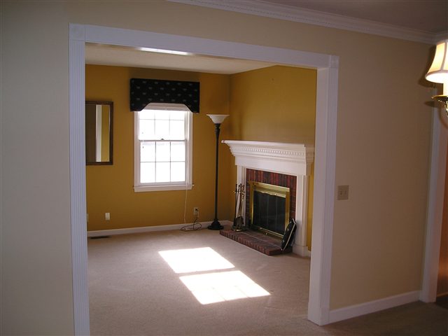 113 Ashley Road, Unit WALKING DISTANCE TO CLEMS Clemson, SC 29631 - Photo 8 of 25 Gallery Image 8