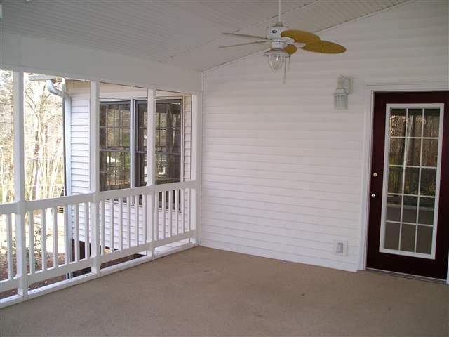 113 Ashley Road, Unit WALKING DISTANCE TO CLEMS Clemson, SC 29631 - Photo 10 of 25 Gallery Image 10