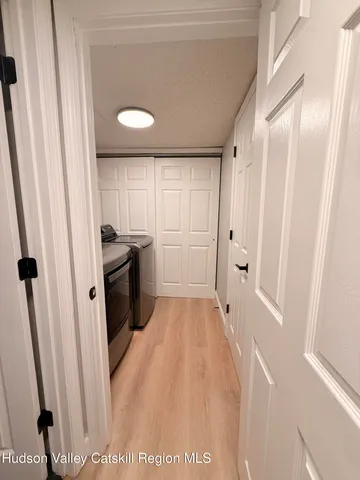 $445,000 | 102 Brightonwood Road, Glenmont, NY 12077