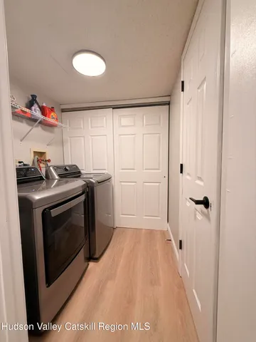 $445,000 | 102 Brightonwood Road, Glenmont, NY 12077