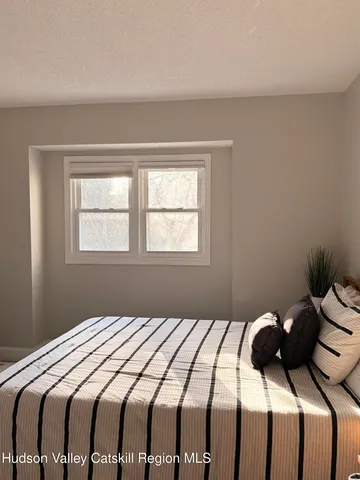 $445,000 | 102 Brightonwood Road, Glenmont, NY 12077