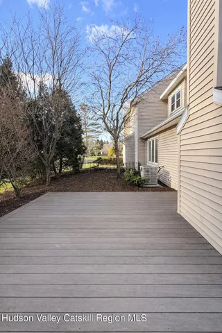 $445,000 | 102 Brightonwood Road, Glenmont, NY 12077